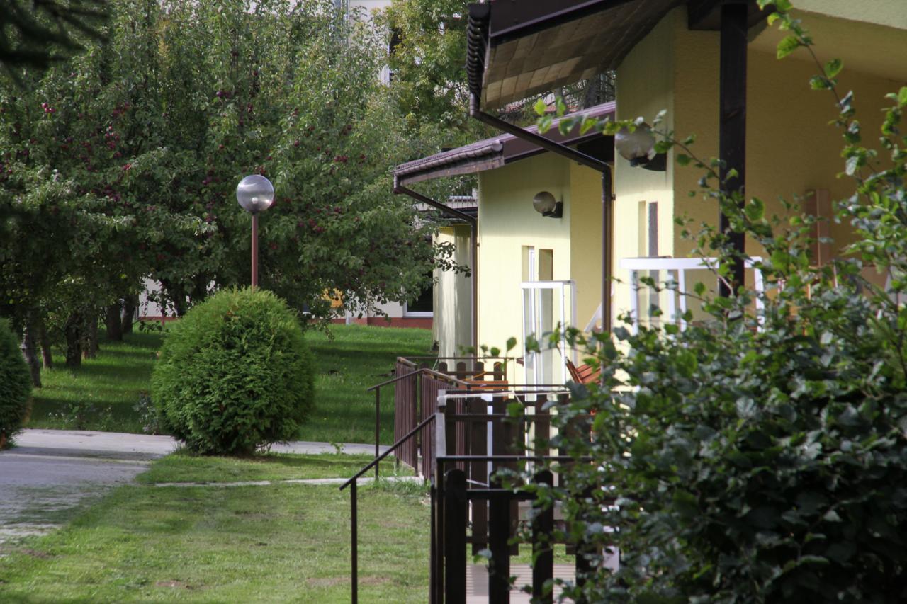 Wrzos Hotel Sianozety Exterior photo